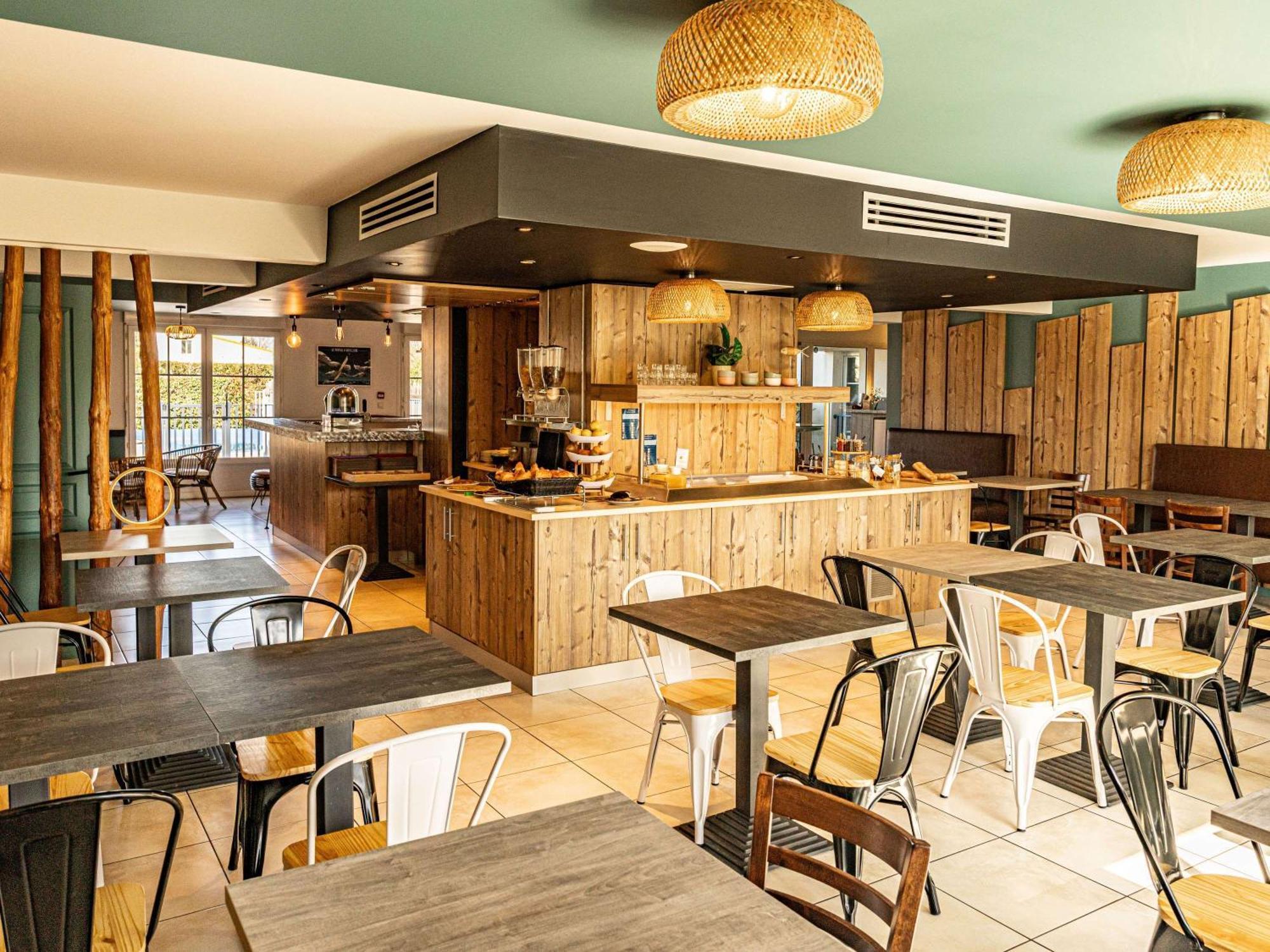 Ibis Styles Marennes D'oléron Hotel Marennes (Charente-Maritime)